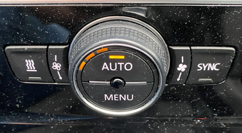 Gebl&auml;sestufe des Klimaanlagen-Reglers auch in Stellung "Auto" anzeigen